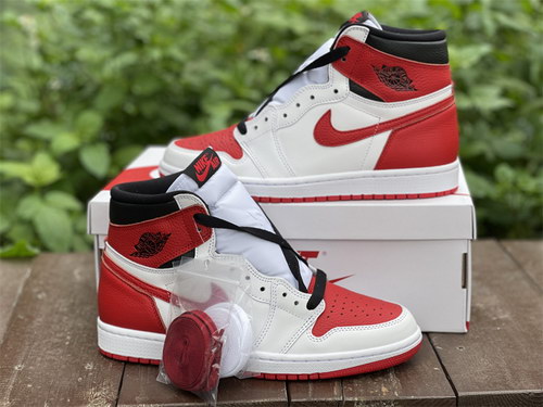 Air Jordan 1 High OG “Heritage”