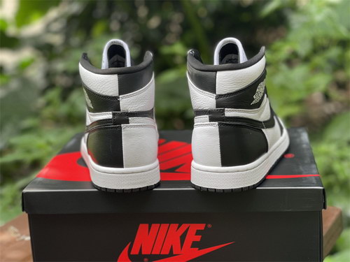 Air Jordan 1  High OG“Invert”