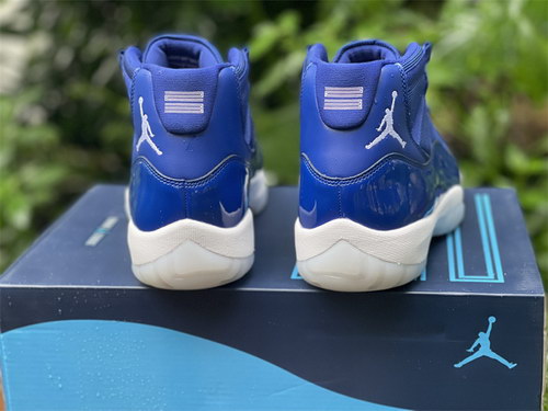 Air Jordan 11 Retro “Midnight Navy”