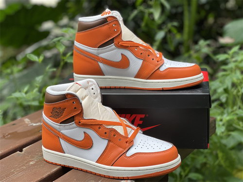 Air Jordan 1 High OG WMNS “Starfish”