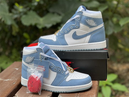 Air Jordan 1 High OG WMNS “Denim”