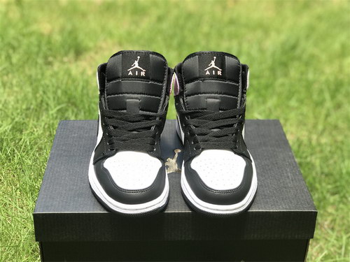Air Jordan 1 Mid “Zen Master”
