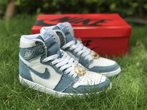 Air Jordan 1 High OG WMNS “Denim”