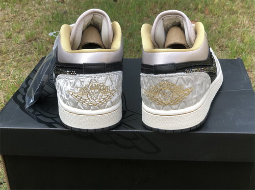 Air Jordan 1 Low Silk