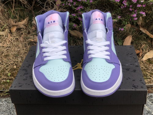 Air Jordan 1 Mid