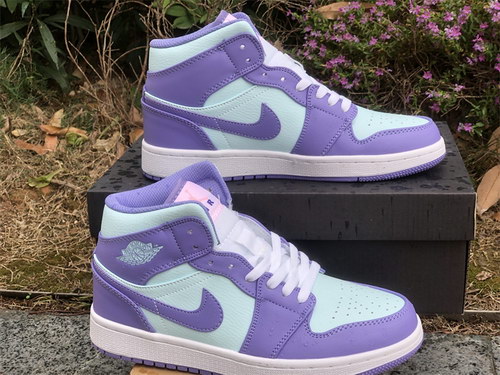 Air Jordan 1 Mid