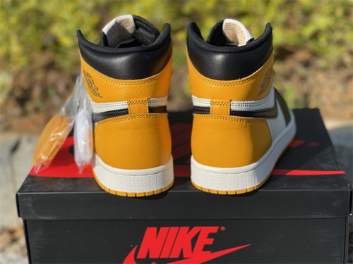Air Jordan 1 High OG “Yellow Toe”