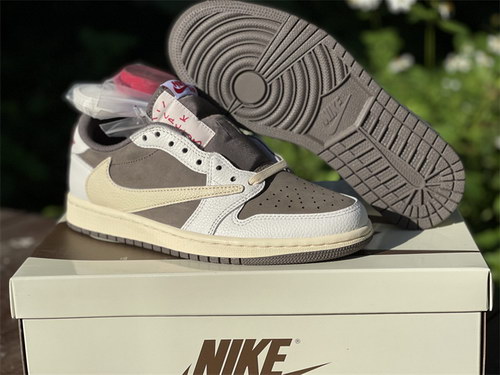 Travis Scott x Air Jordan 1 Low