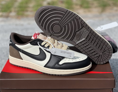 Air Jordan 1 Low-019