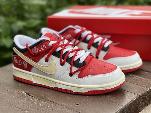 Nike Dunk Low “University Red”