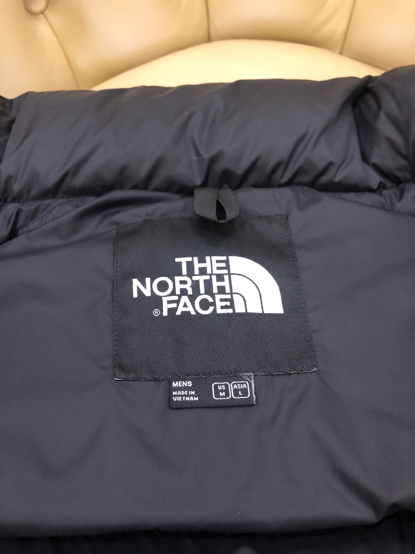 the n0*h F**e coat-037