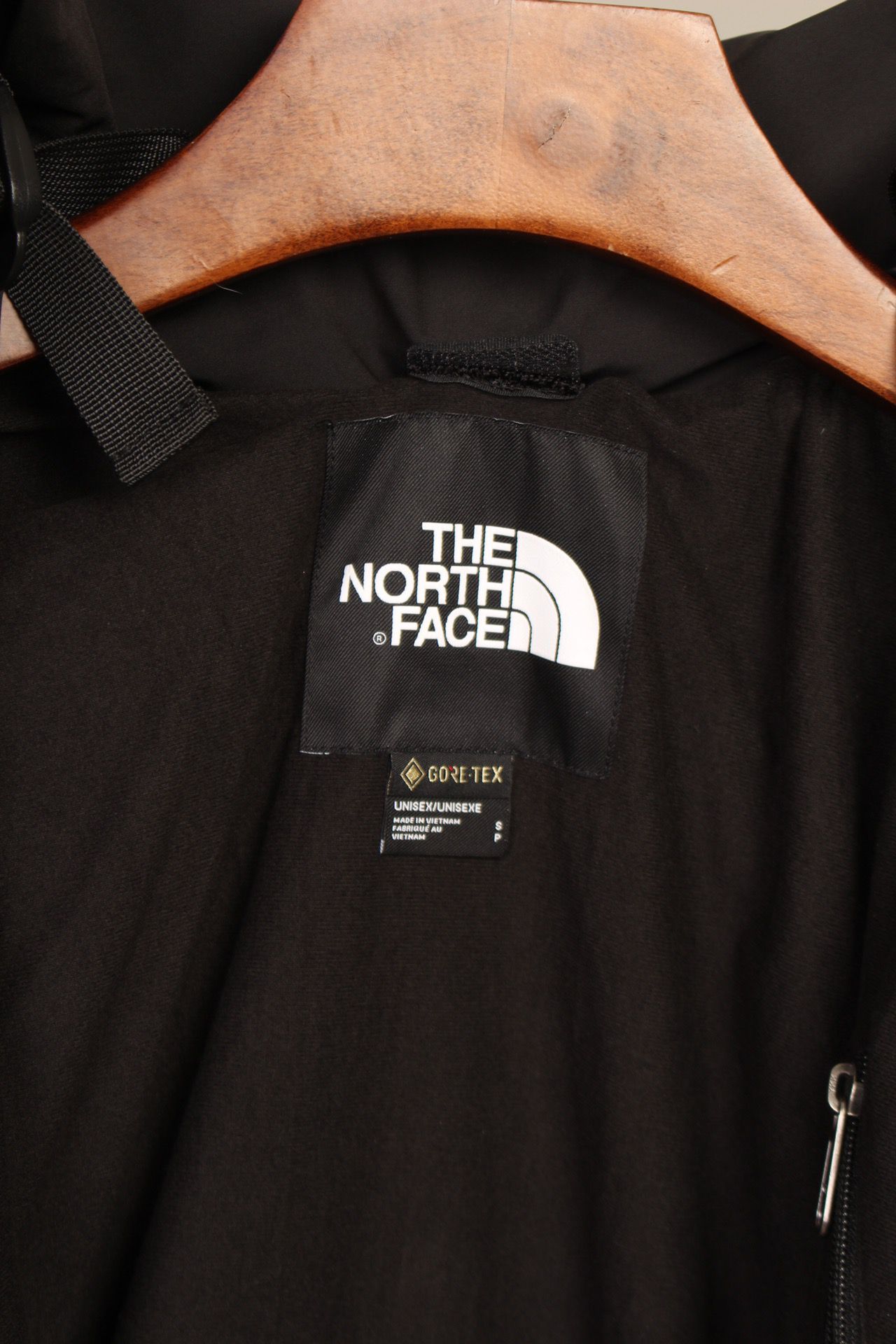 the n0*h F**e coat-015