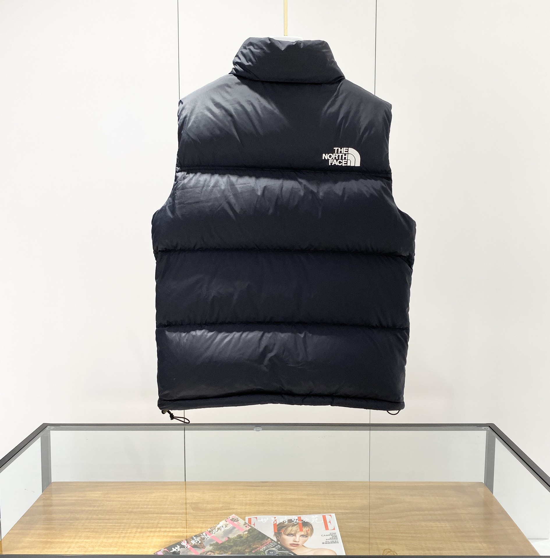 the n0*h F**e vest coat-002