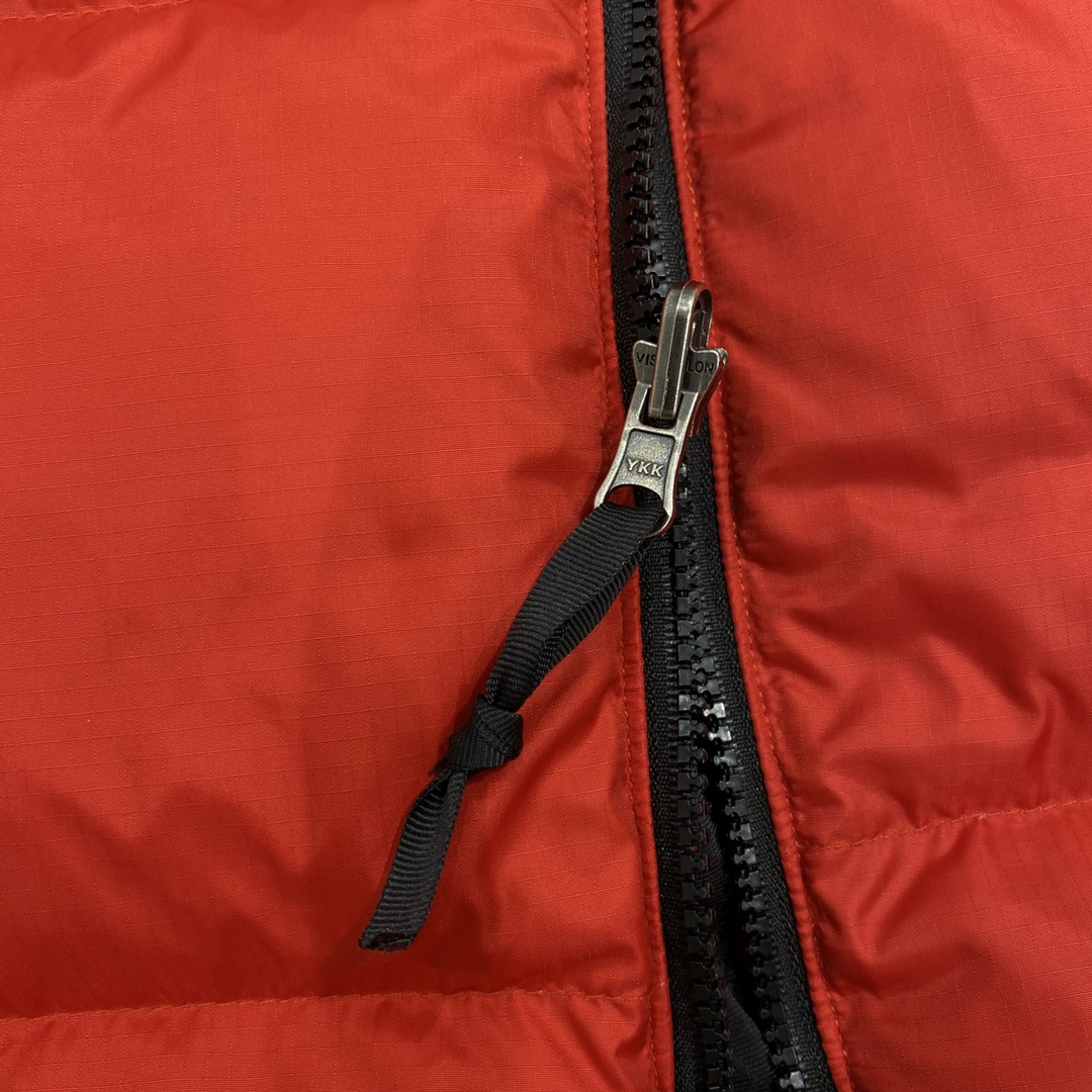 the n0*h F**e vest coat-003