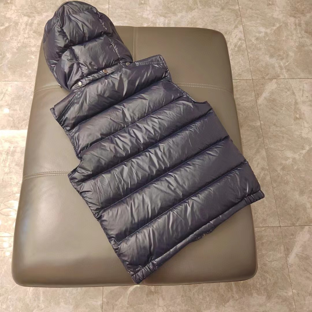 Moncler Vest Coat-014