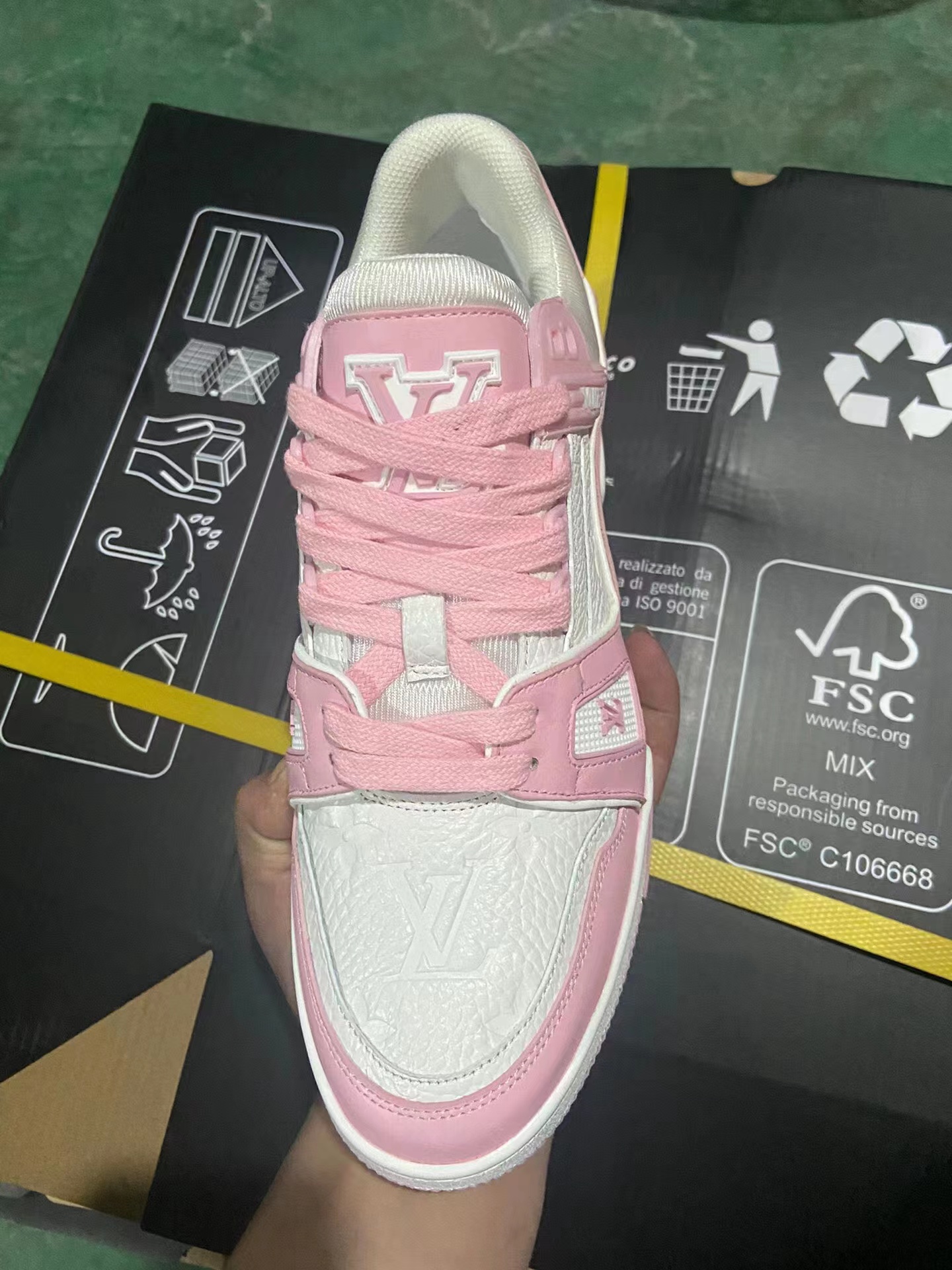 LV Shoes(AAAA)-735