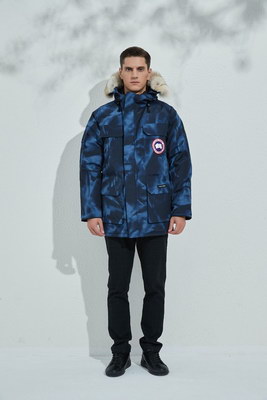 Can*a Go*e coat-202