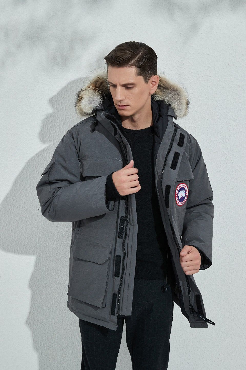 Can*a Go*e coat-193