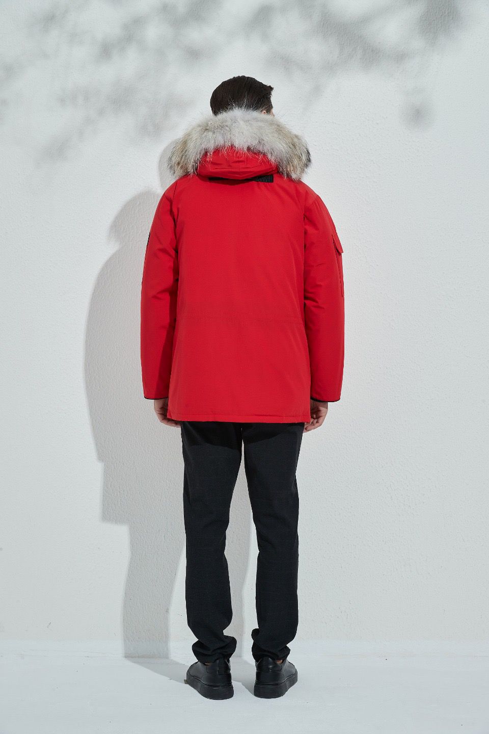 Can*a Go*e coat-197