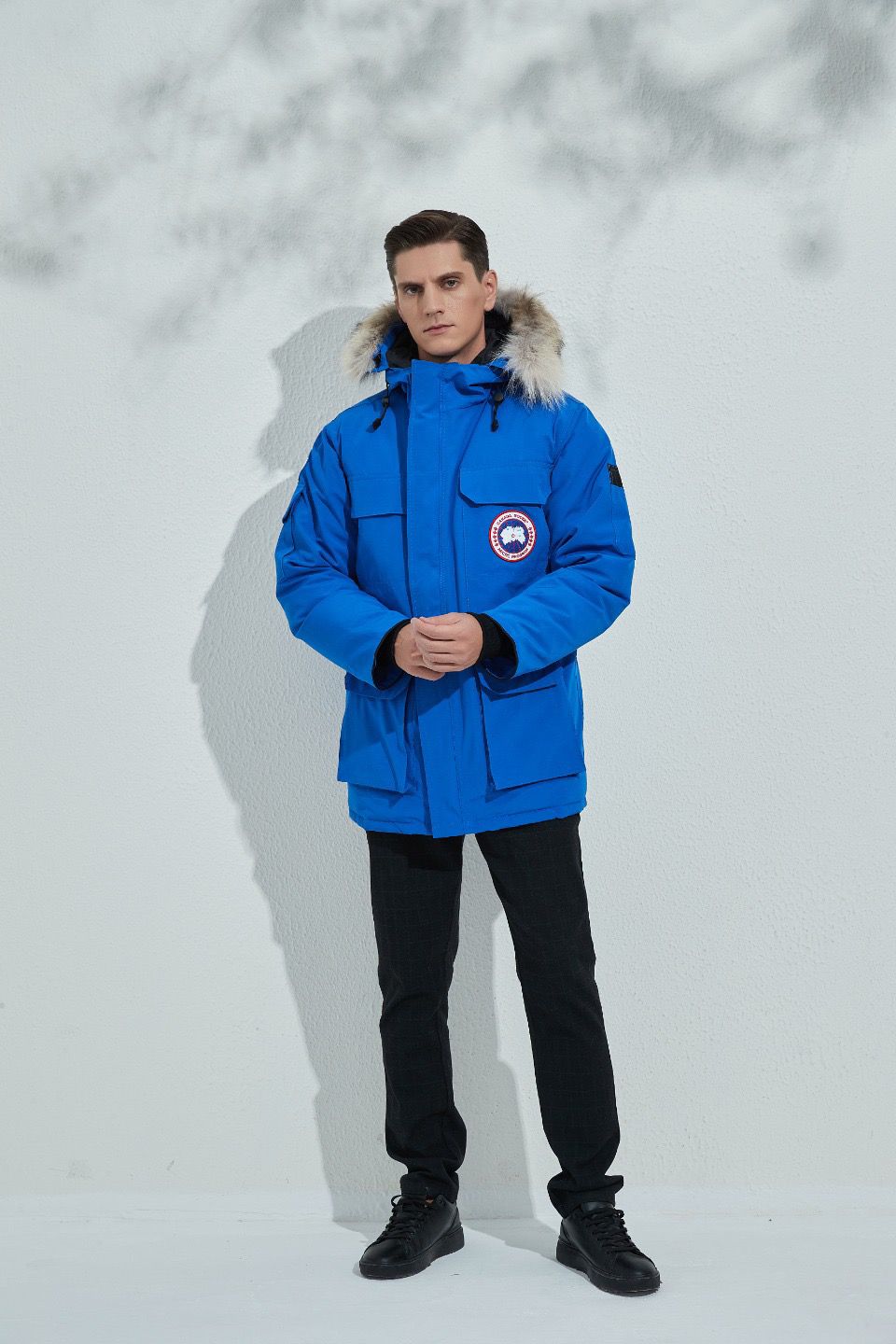 Can*a Go*e coat-201