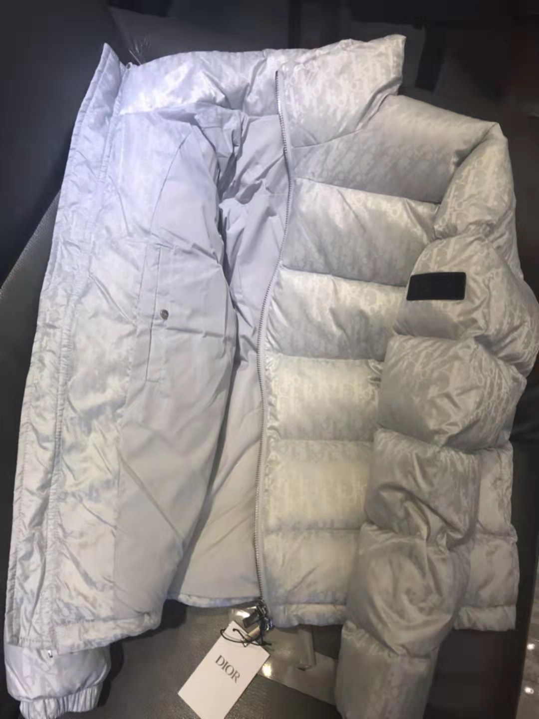 D*or coat-001