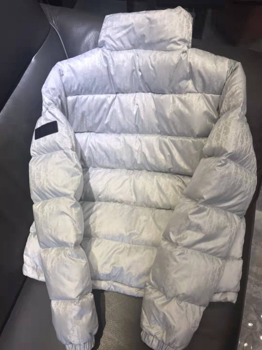 D*or coat-001