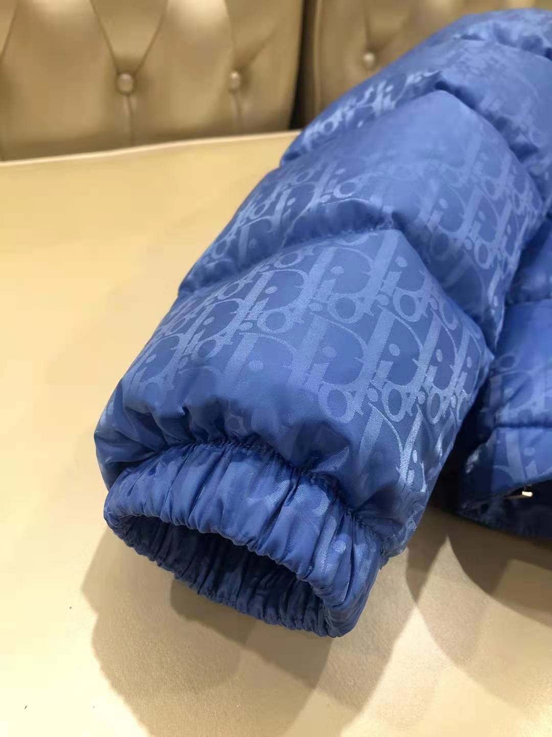 D*or coat-002