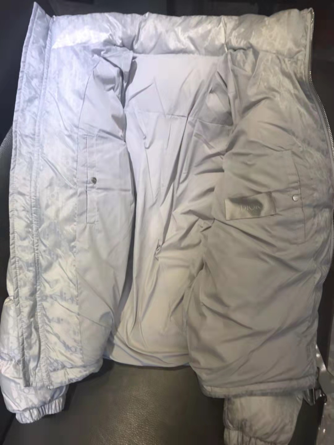 D*or coat-001
