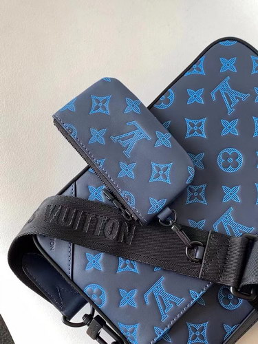 LV Handbags AAA(Men)-086