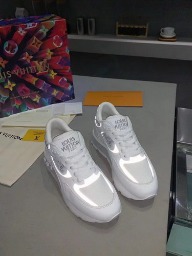 LV Shoes AAA(Women)-093