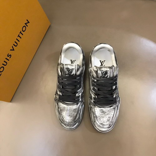 LV Shoes(AAA)-819