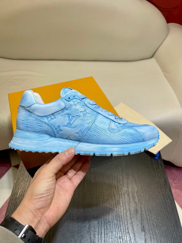 LV Shoes(AAA)-808