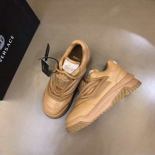 Versace Shoes(AAA)-187