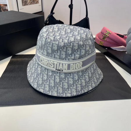 D*or cap-007