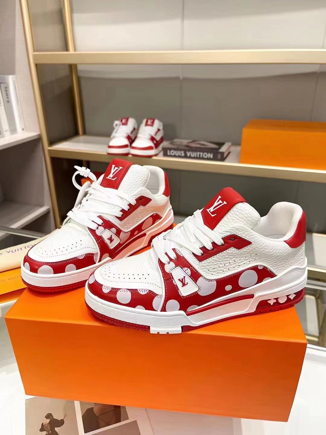 LV Shoes(AAAA)-909