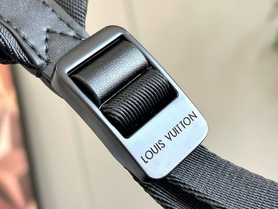 LV Backpack(AAAA)-073