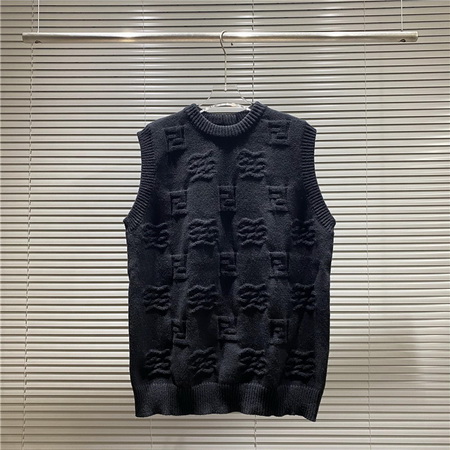 F**di sweater-002