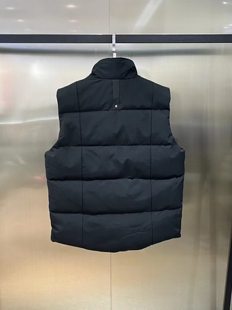 Moose Knuckles Vest Coat-002