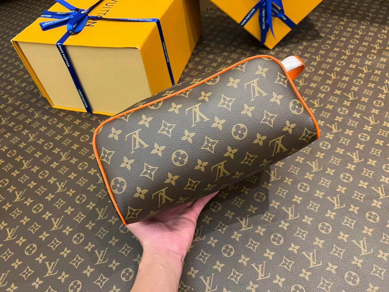 LV Small bags(AAA)-009