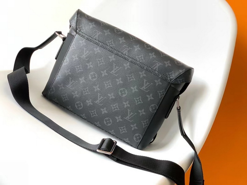 LV Handbags AAA(Men)-122
