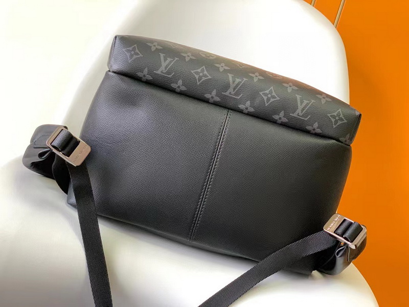 LV Backpack(AAAA)-090