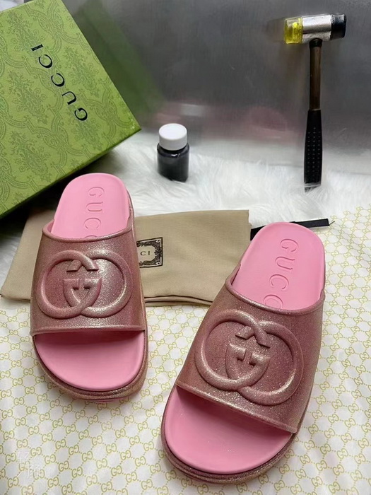 G*u*i slippers(aaa)-447