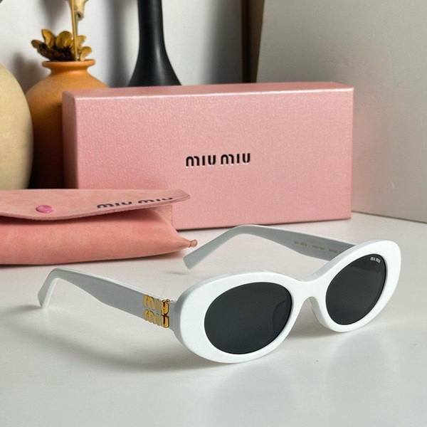 M*um*u-1086