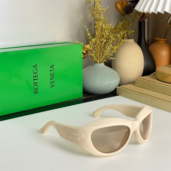bo*te*ga Ve*ne*ta sunglasses(aaaa)-311