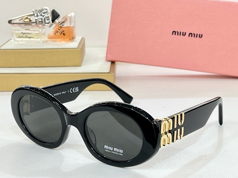 M*um*u-743