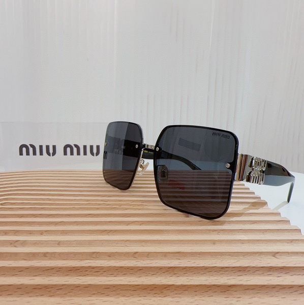 M*um*u-382