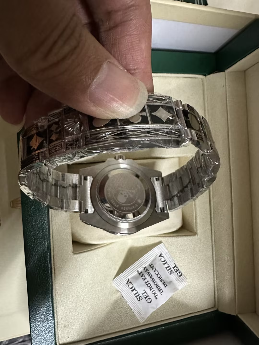 R*l*x watches-161