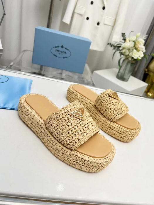 Pra*a slippers women(aaa)-011