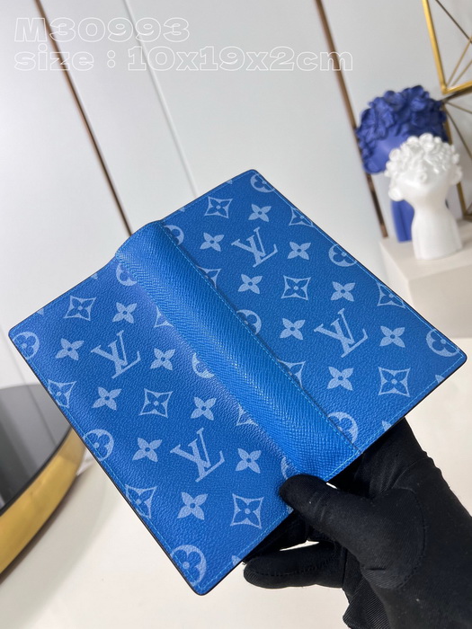 LV Wallets AAA(Men)-046