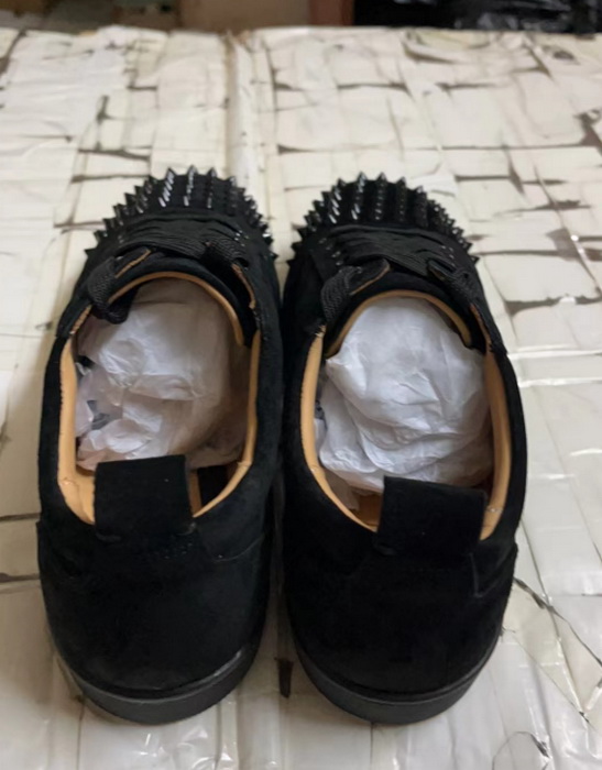 CL Men Shoes-556